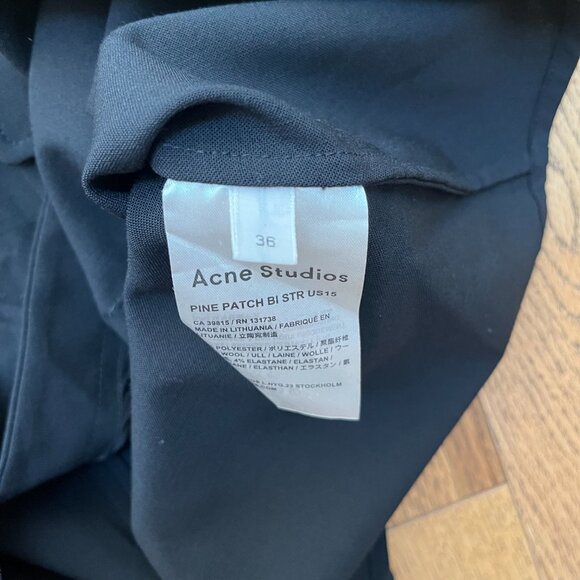 Acne Studios- Pine Patch Skirt in Black- NWOT- 36/6 - Picture 9 of 10